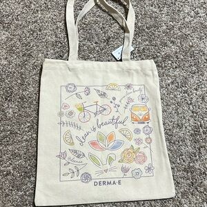 Derma•e beauty canvas tote